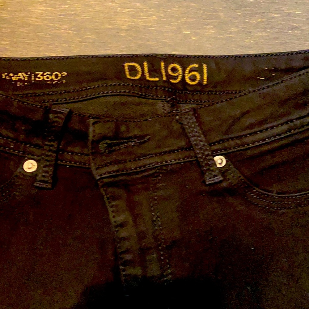 DL1961 Black Denim Emma Legging Jeans Size 27